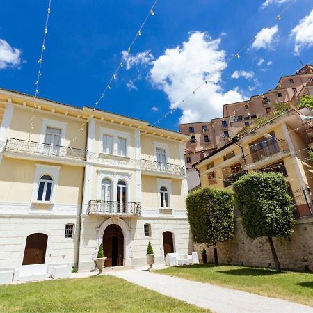 Palazzo Vittoli - Irpinia Castelfranci Exterior foto
