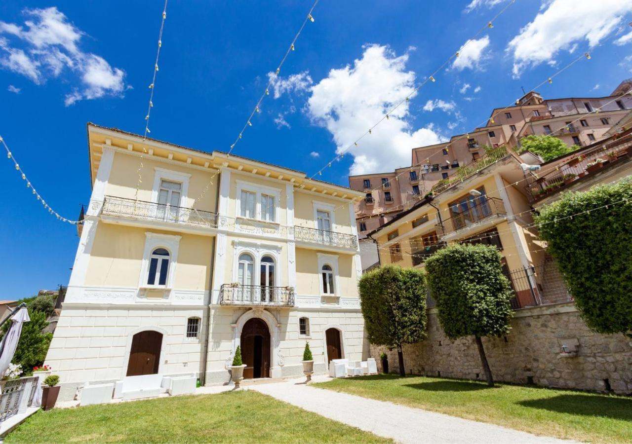 Palazzo Vittoli - Irpinia Castelfranci Exterior foto
