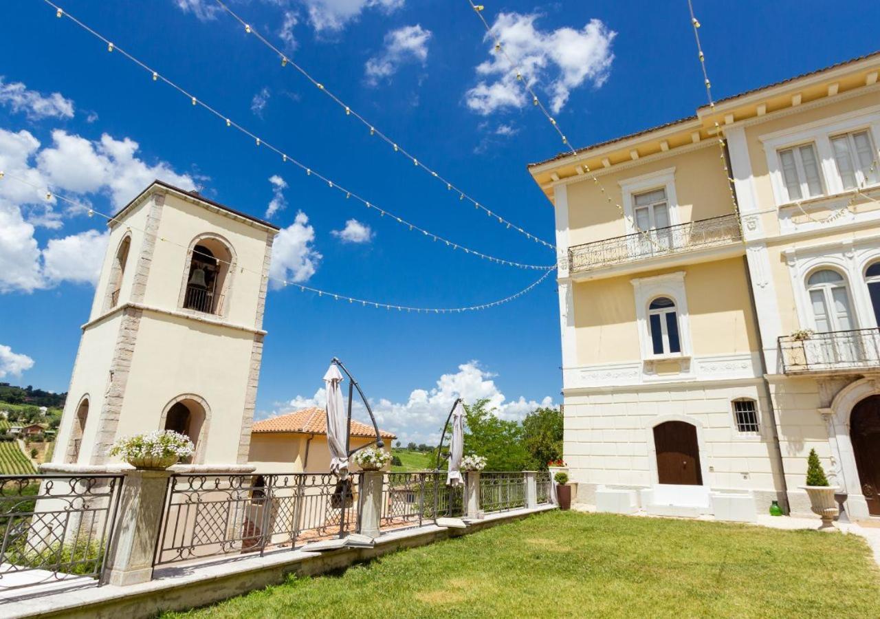 Palazzo Vittoli - Irpinia Castelfranci Exterior foto