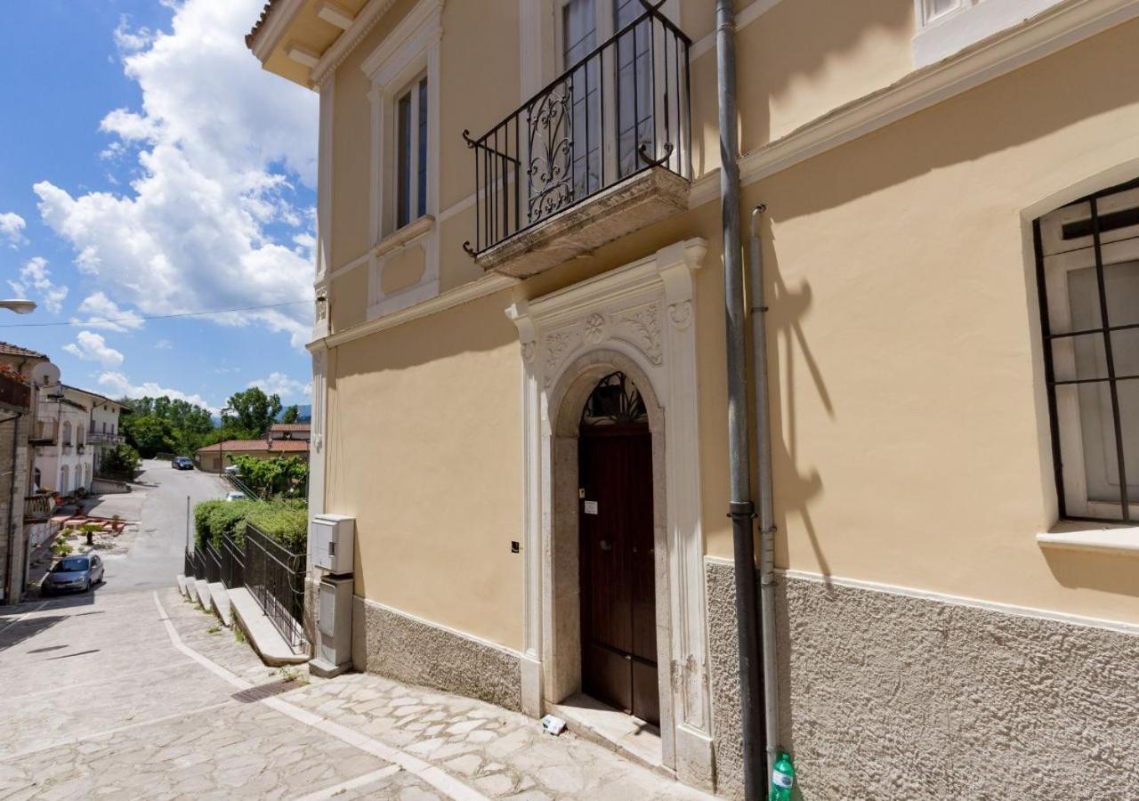 Palazzo Vittoli - Irpinia Castelfranci Exterior foto